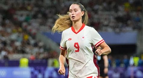 Canadian Women S Soccer Team Gives Up Late Goal Settles For Draw Vs Spain