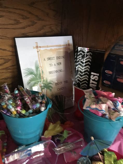 Pin by Danielle Byrd on Kelsey's Luau Graduation Party | Luau party ...