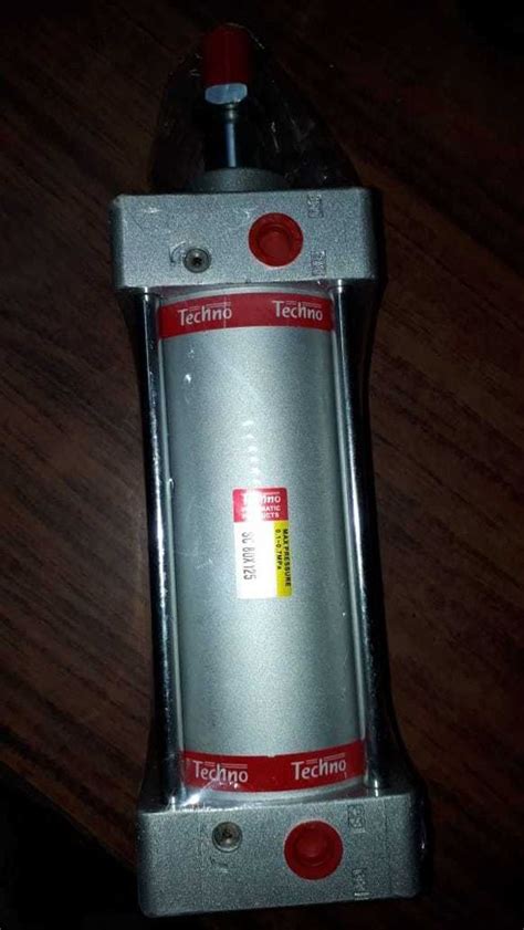 Techno Hydro Pneumatic Cylinder Stainless Steel At Rs 1800 Piece In Jaipur