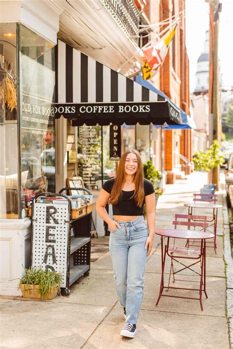 Graces Annapolis Maryland Downtown Senior Portraits Annapolis