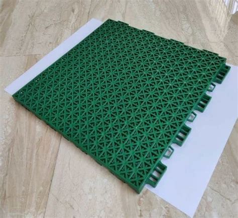 Square Polyvinyl Chloride Pp Mm Green Interlocking Pp Tile At Rs