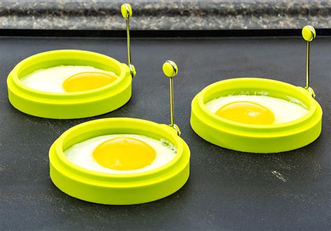 Yumyum Silicone Egg Mold Set Review