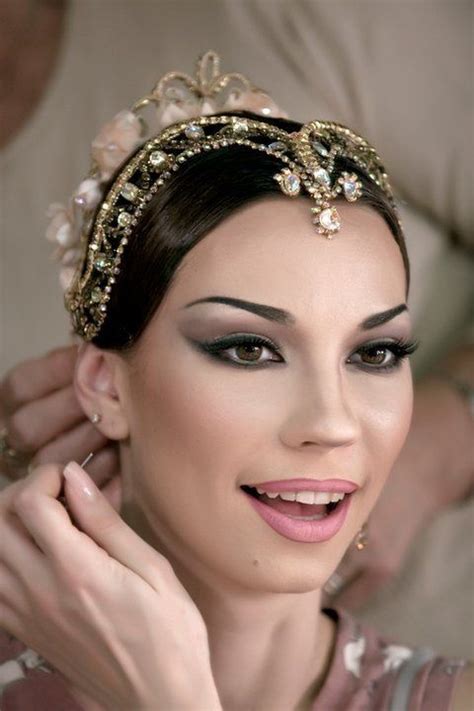 Maria Alexandrova As Gamzatti In Bolshois La Bayadère Ballerina