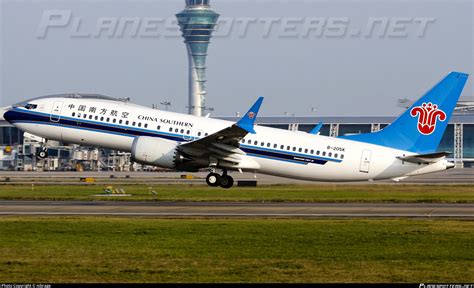 B 205K China Southern Airlines Boeing 737 8 MAX Photo By Nibrage ID