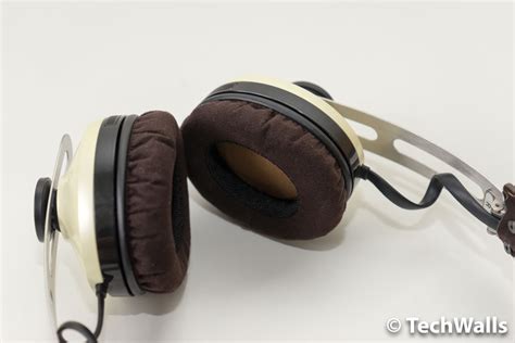 Sennheiser Momentum 2.0 On-Ear Wireless Headphones with Active Noise ...