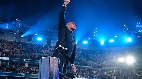 El regreso de The Rock devuelve los ratings de WWE Smackdown al escalón