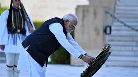 PM Modi Meets Greek PM President Discusses Bilateral Relations