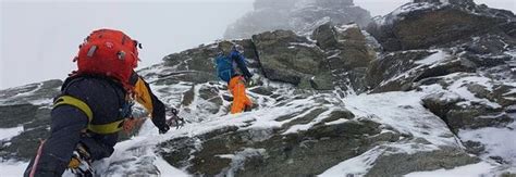 Cuneo Alpinista Muore Sul Monviso Dopo Una Scarica Di Pietre