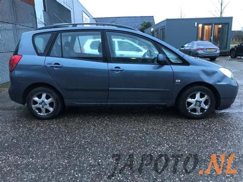 Toyota Corolla Verso 1 6 16V VVT I Sloopvoertuig 2003 Blauw