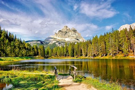 Lake Antorno - small but beautiful - At home in South Tyrol