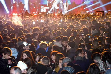 I Finalisti Di X Factor In Piazza Bra Per Il Capodanno Daily Verona