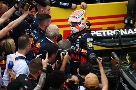 Max Verstappen Rebut Pole Position Di Sprint Shootout Pertama F Gp