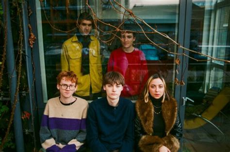 So Young Magazine - Roscoe Roscoe share bemusing debut single 'Brain ...