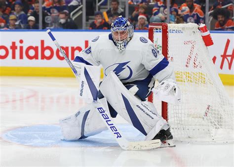 Stamkos Scores Four Lightning End Oilers Win Streak With 7 4 Victory