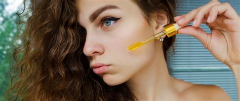 Top 12 Face Oils For Dry Skin With Pros And Cons Popxo