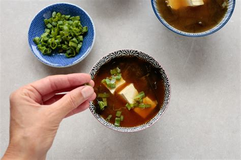 Zuppa Di Miso La Ricetta Giapponese Dalle Mille Propriet