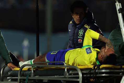 Neymar Sofre Ruptura Do Ligamento E Do Menisco Do Joelho E Passará Por