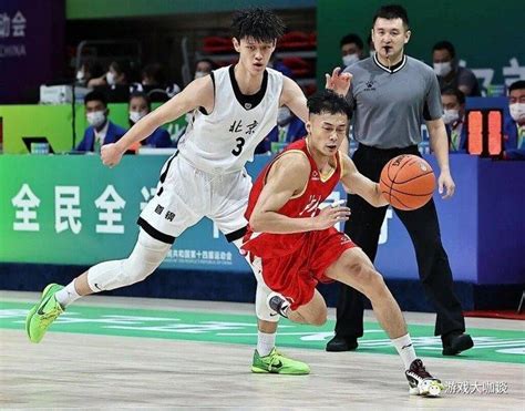 曾凡博完胜张镇麟！1874压174广东克星，这就是cba和nba的差距辽宁