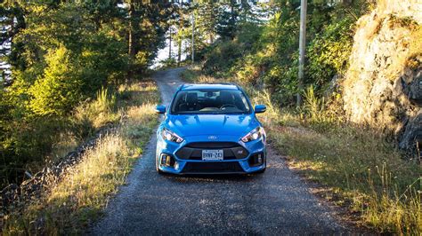 2016 Ford Focus Rs Test Drive Review Autotrader Ca