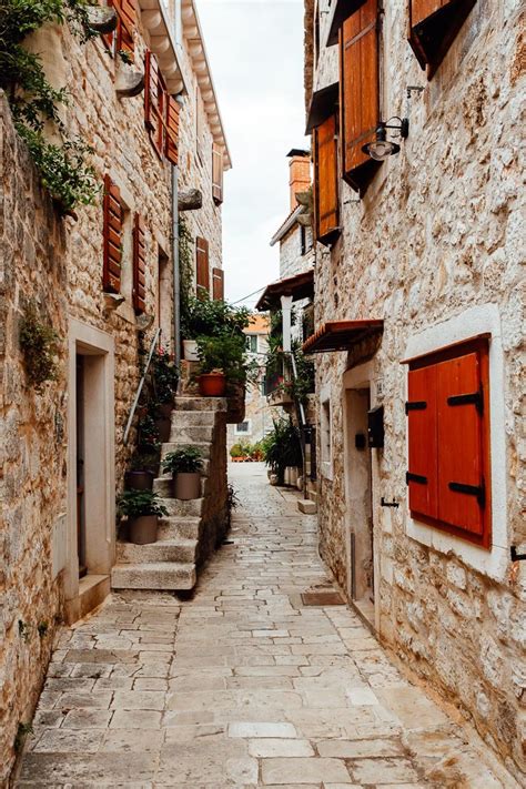 Best Things To Do In Stari Grad Hvar Island Croatia Bronwyn Townsend