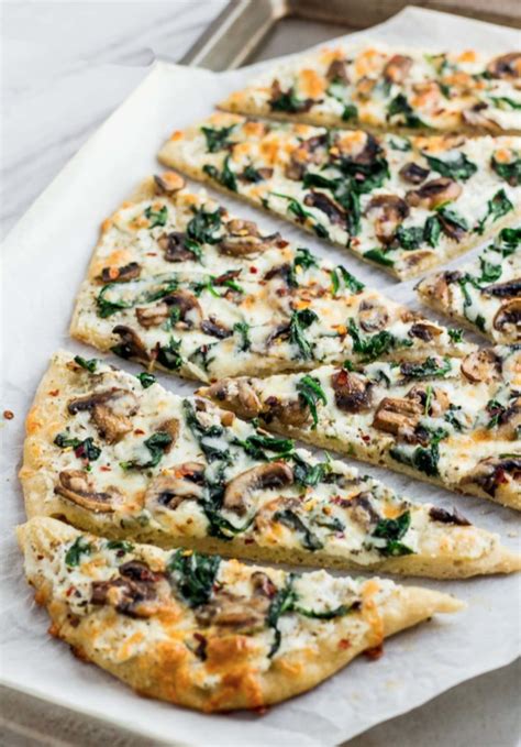 30 Best White Pizza Recipes With Amazing Toppings Parade