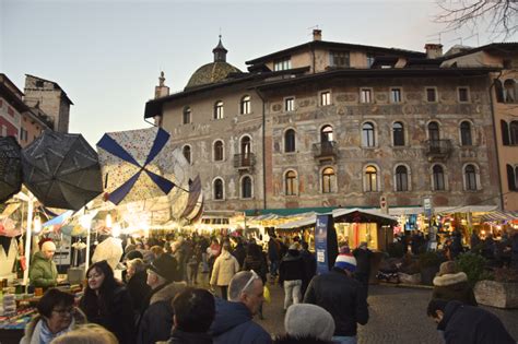 A Trento Torna La Fiera Di Santa Lucia Ecco Come Cambia La Viabilit