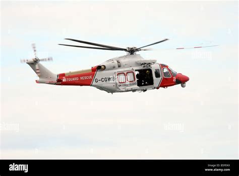 Sea rescue helicopter hi-res stock photography and images - Alamy