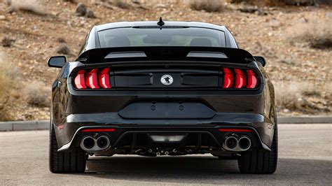 Este oscuro Mustang especial de 750 hp conmemora los 100 años de