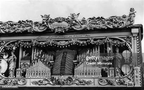 Mr George Parmelys Gavioli Organ In July 1956 News Photo Getty Images