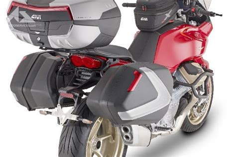 Guzzi Givi plus de confort et de capacité demport pour la V100