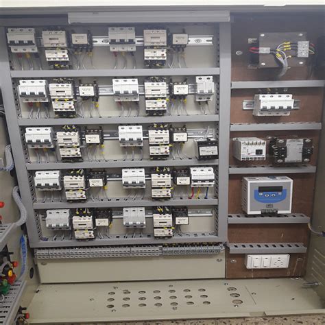 Mild Steel Three Phase Dripper Control Panel Operating Voltage 220