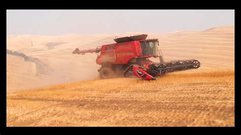 Caseih 9250 Hillside Combine With Tracks Youtube