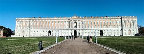 La Reggia di Caserta il Palazzo reale più grande al mondo