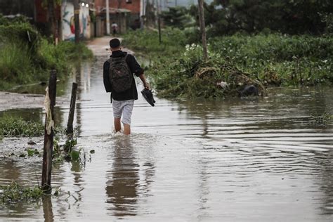 Las Fuertes Lluvias En Brasil Provocan Al Menos 18 Muertes Noticias