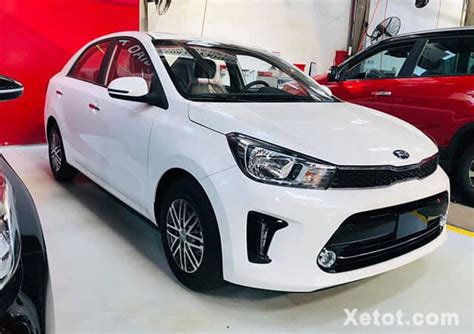 Kia Soluto MT Deluxe 2023 bản số sàn giá bán hấp dẫn tiện nghi vượt