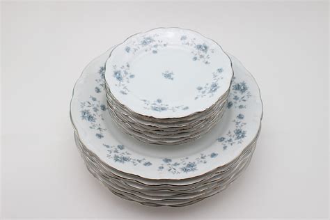 Johann Haviland Blue Garland Dinnerware Dinner and Bread Plates ...