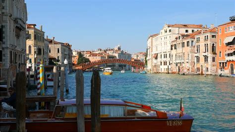 Les Bateaux De Croisi Re Bient T Chass S De Venise Vid O Dailymotion