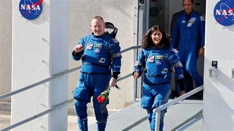 Sunita Williams Butch Wilmore Test Unique Starliner Manual Piloting