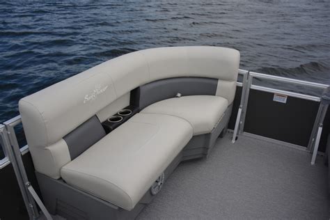 2023 Sunchaser Vista 18 LR Pontoon Powered By Yamaha | Quad Expert