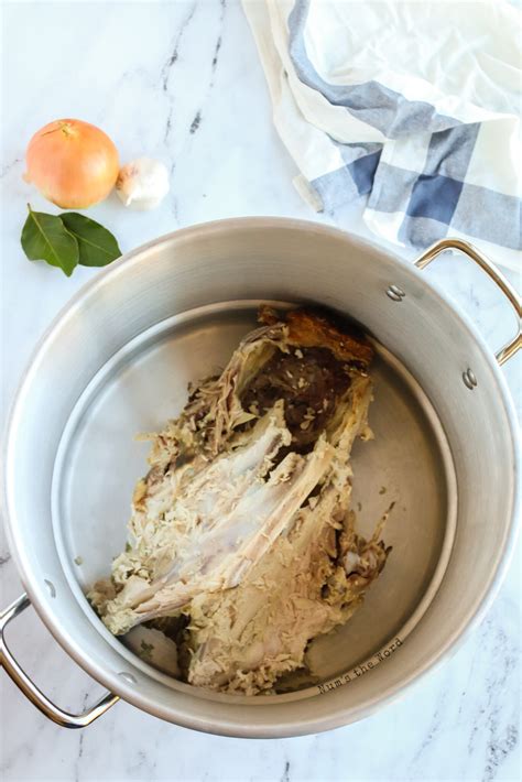 How To Make Turkey Bone Broth Num S The Word