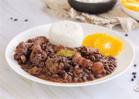 Feijoada La Receta Tradicional Brasile A Con Frijoles Y Carne De Cerdo