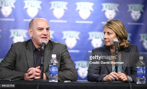 Lynx New Coach Press Conference Photos and Premium High Res Pictures ...