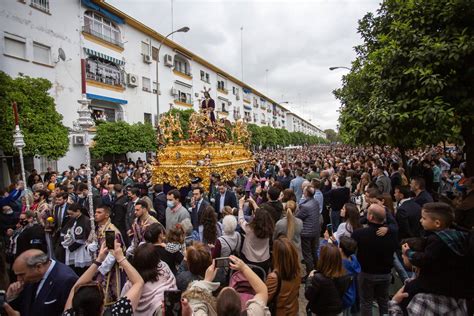 La Devoci N Del Tiro De L Nea Escolta A Santa Genoveva El Lunes Santo