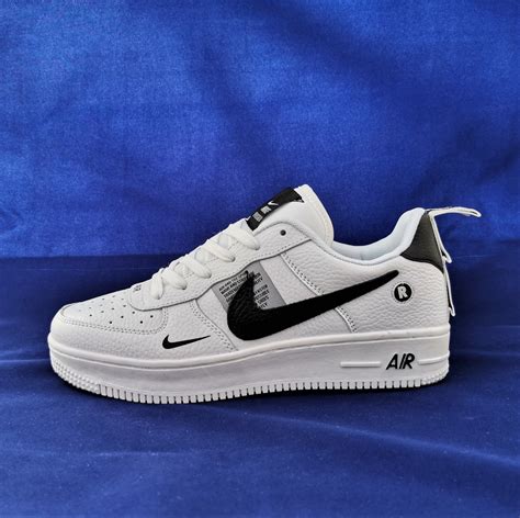 Купить Кроссовки мужские Nike Air Force белые, кеды Форсы кожаные Видео ...