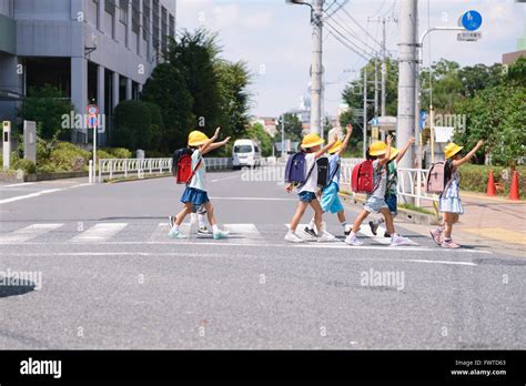 Japanese School Boys Hi Res Stock Photography And Images Alamy