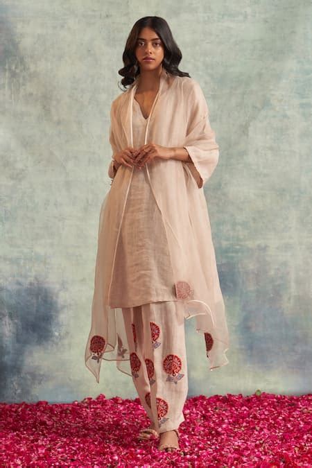 Buy Beige Kurta And Salwar Linen Embroidered Thread Notched Floral Set