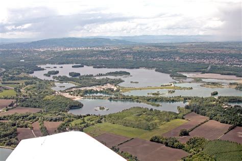 Le Grand Parc De Miribel Jonage La Crois E Des Chemins