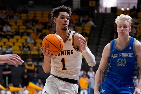 Wyoming Transfer Brendan Wenzel Commits To Tcu