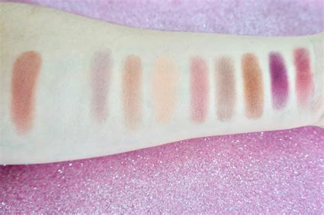 Toda Charmosa Resenha Paleta Soft Nude Ruby Rose