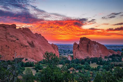 Sunrise At Garden Of The Gods Bruce Hausknecht Flickr